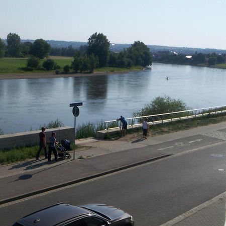 Ambiente-An-Der-Elbe-Wohnung-Og Dresden Bagian luar foto